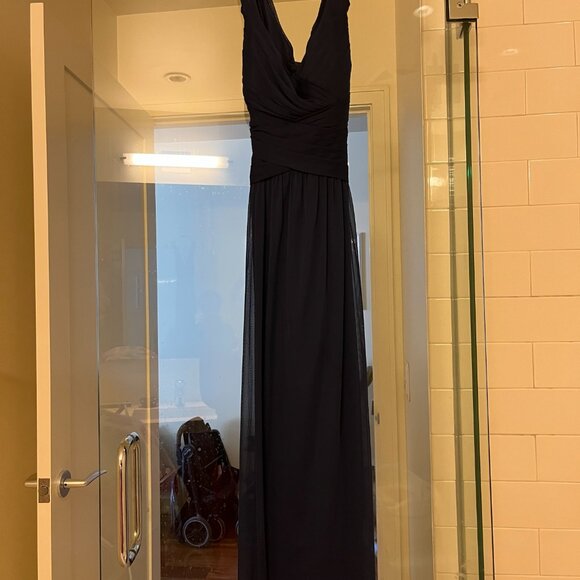 David's Bridal Mesh Long Dress with Crisscross Back (Marine) size 4 - Picture 2 of 4